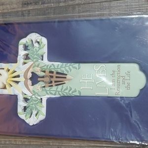 Vintage Dicksons Resurrection cross